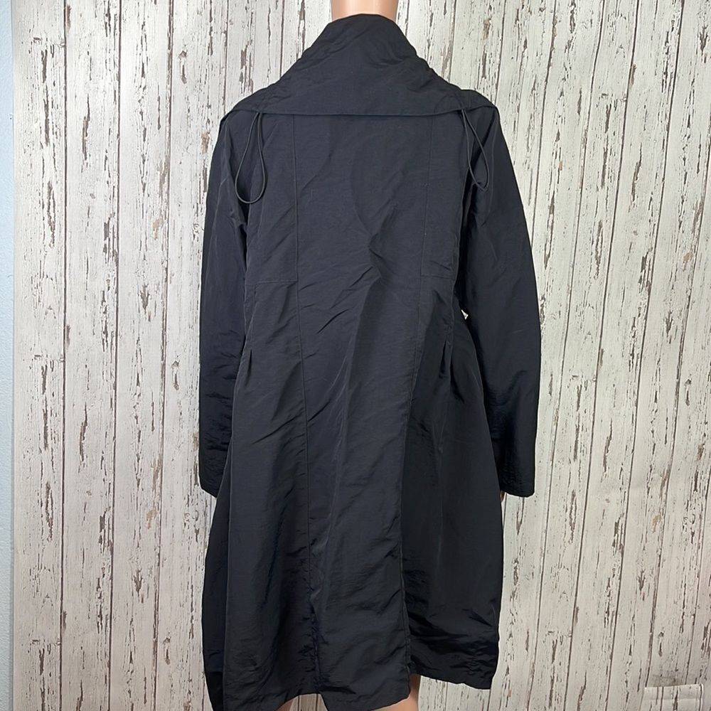 Eleven Stitch Design Jacket - Picture 4 of 7